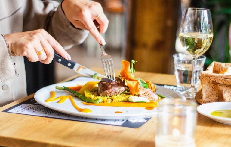 NorstratiamRestaurant.com